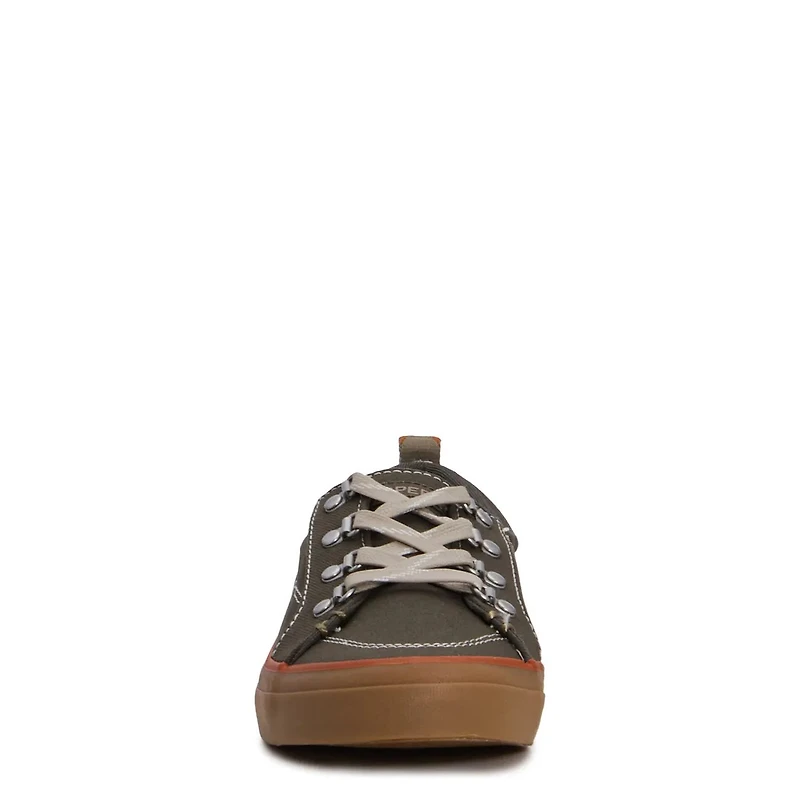 Crest Vibe Sneaker