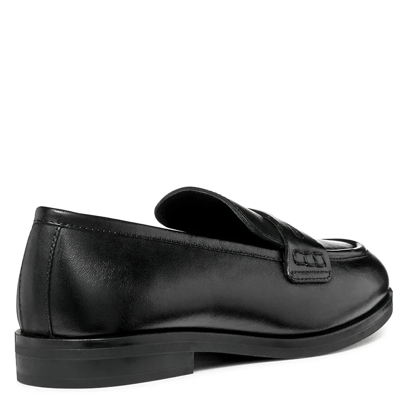 Women's D Clordie Loafer Leather