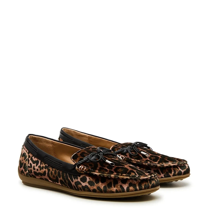Lucie Loafer