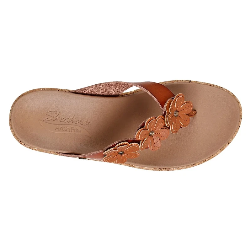Cali Arch Fit Beverlee Rare Blossom Wedge Sandal