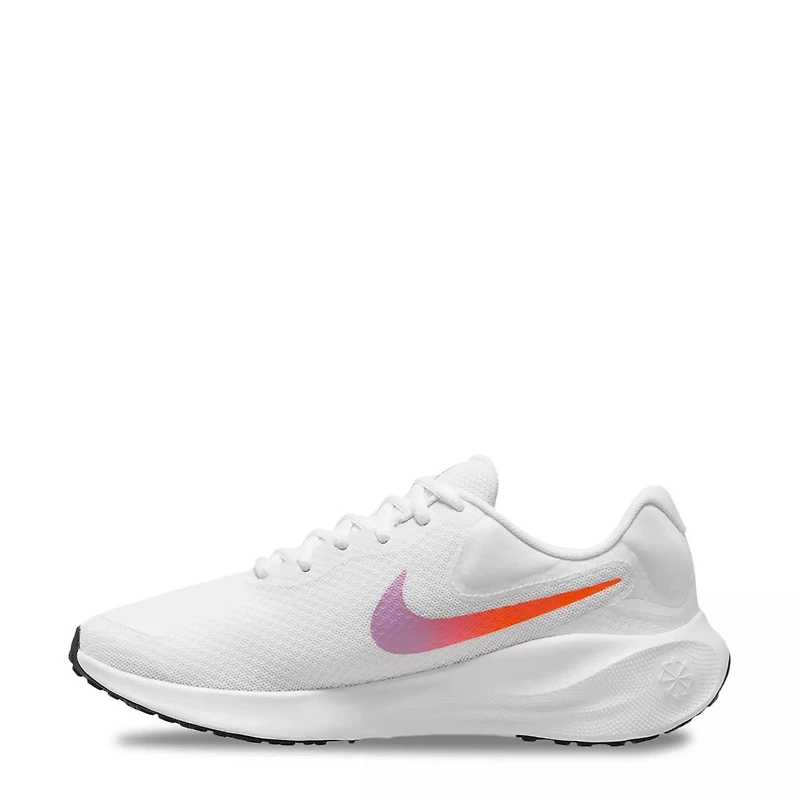 Women's Revolution 7 Running Shoe