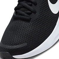 Women's Revolution 7 Running Shoe