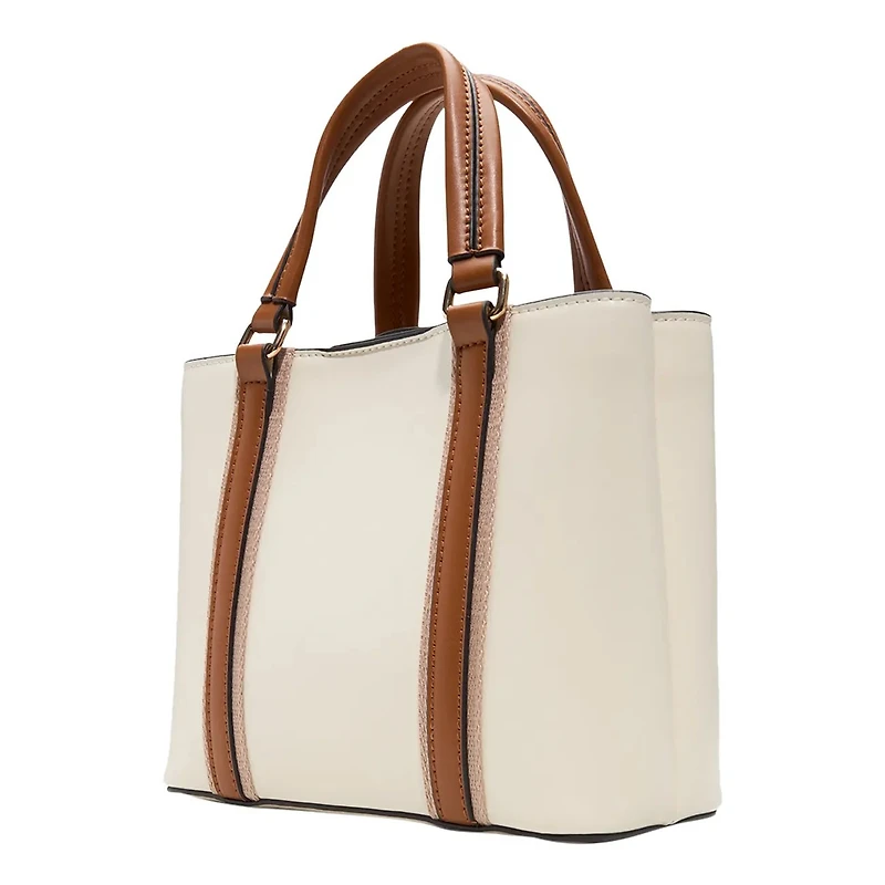 Maleah Satchel