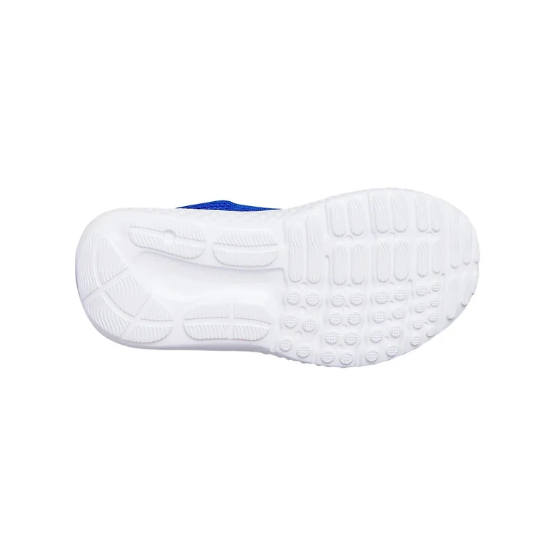 Surge 4 Sneaker