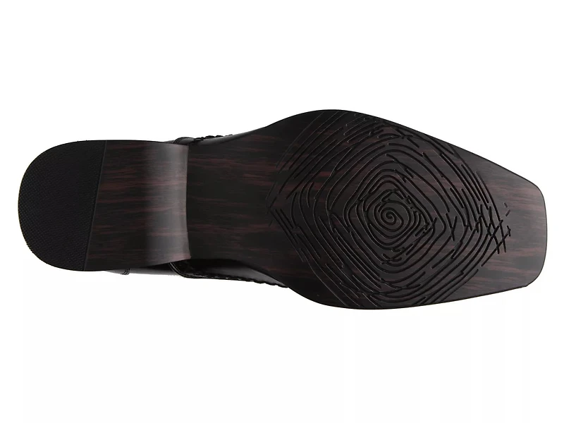 Trace Slip-On