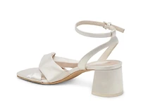 Brenna Sandal
