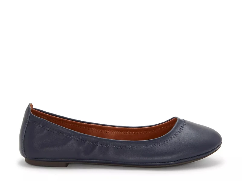 Emmie 2 Flat