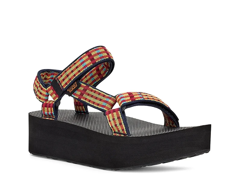 Teva Flatform Universal Sandal