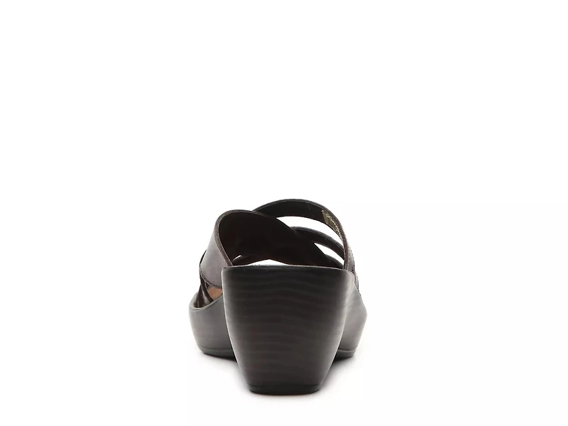 Poppy Wedge Sandal