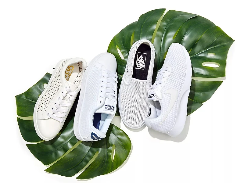 Tanjun Sneaker - Women's