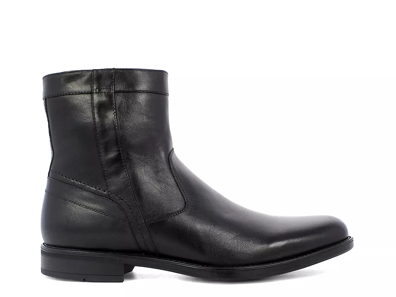 Midtown Plain Toe Boot