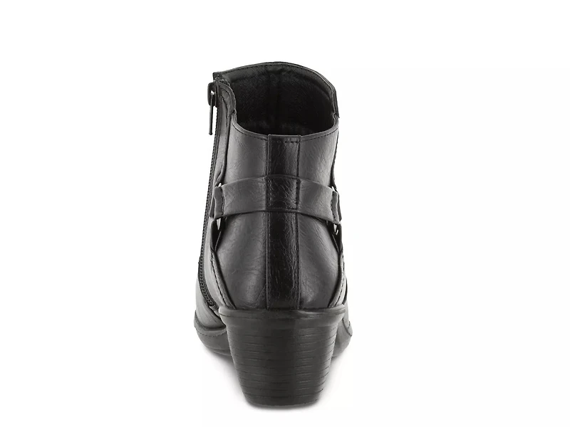 Dawnta Bootie