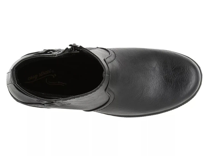 Dawnta Bootie