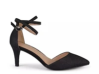 Luela Pump