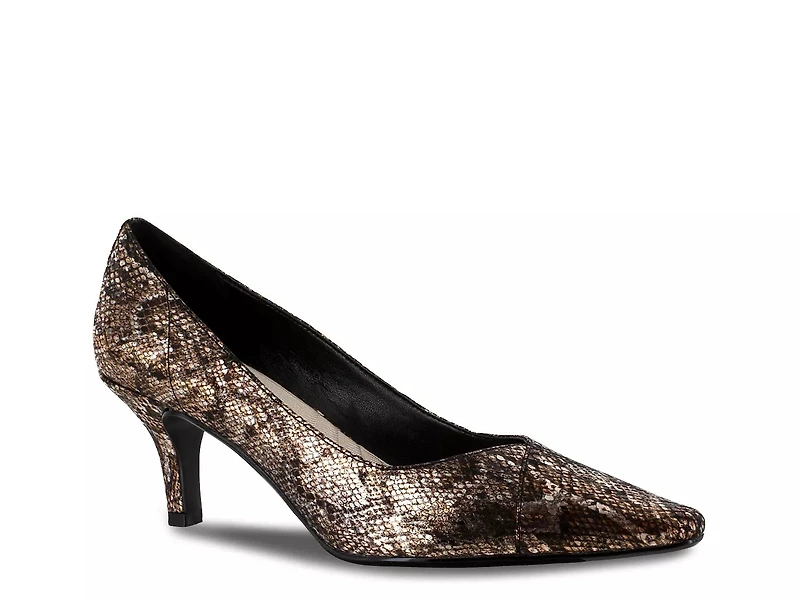 Chiffon Pump