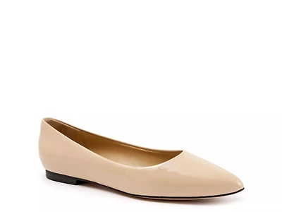 Estee Flat