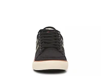 Comet Sneaker