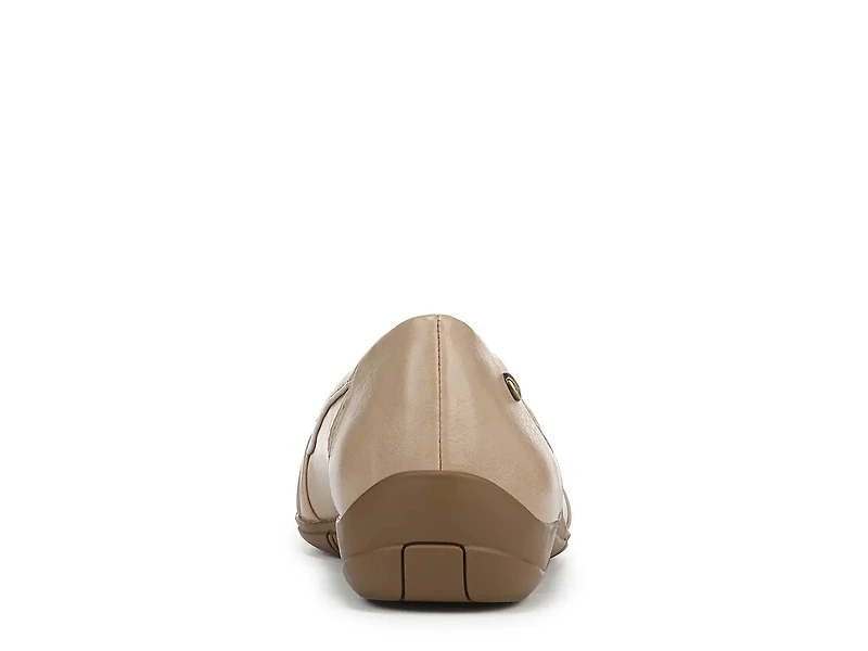 Diverse Slip-On