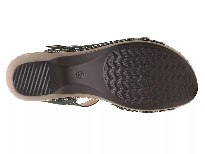 Shantay Sandal