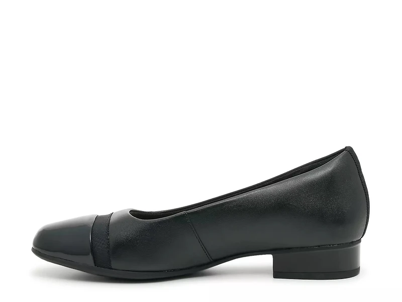 Juliet Monte Flat