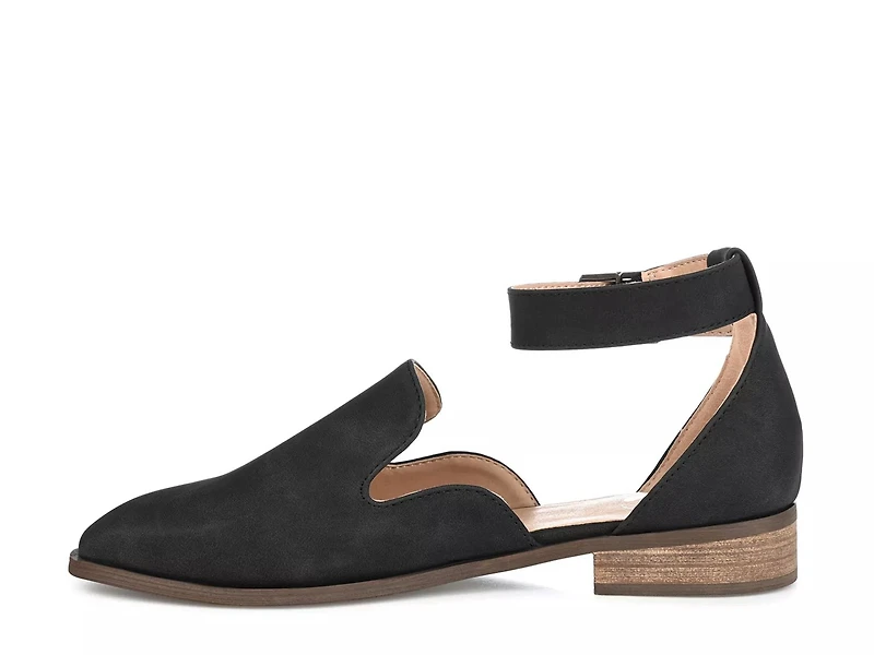 Loreta Flat