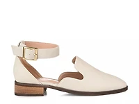 Loreta Flat
