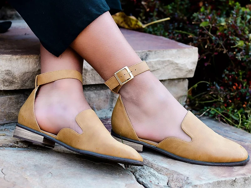 Loreta Flat