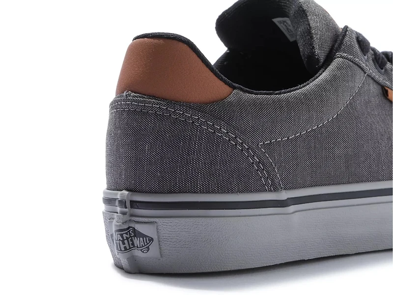 Atwood Deluxe Sneaker