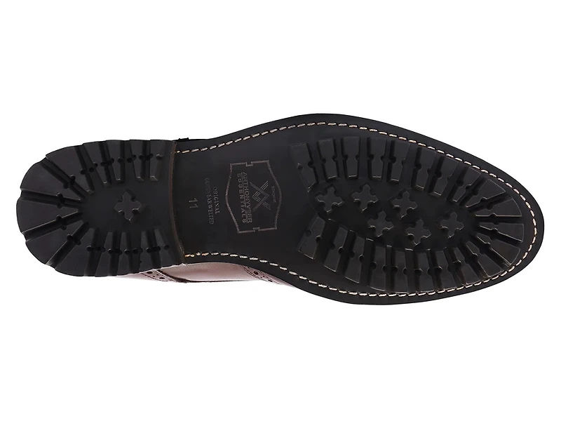 Grant Wingtip Boot