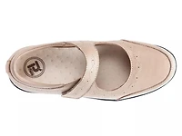Mary Ellen Flat