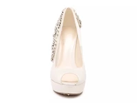 Indulgence Platform Pump