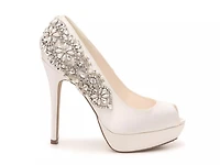 Indulgence Platform Pump