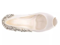 Indulgence Platform Pump