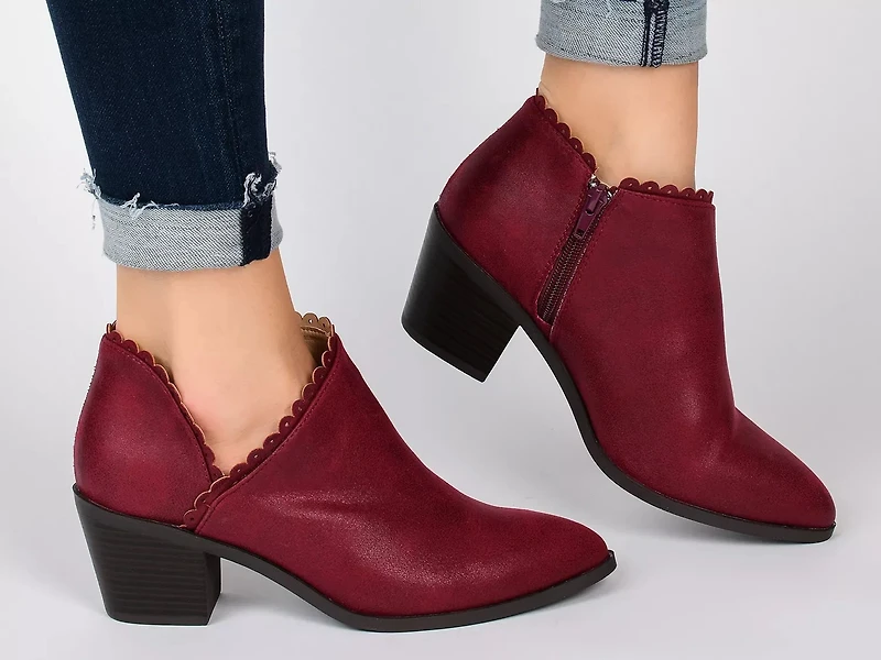Tessa Bootie