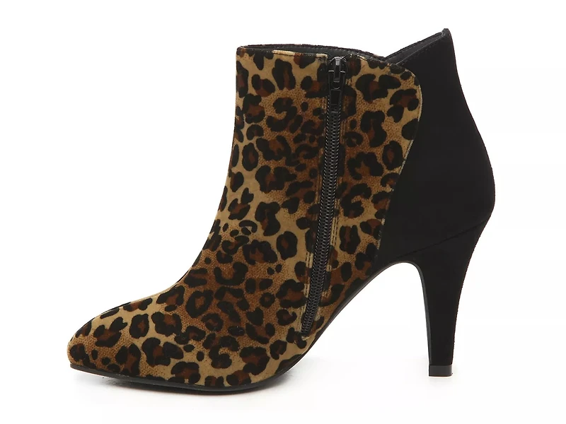 Victoria Bootie