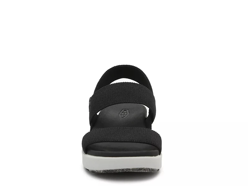 Elle Sandal - Women's