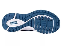 Tour Sneaker