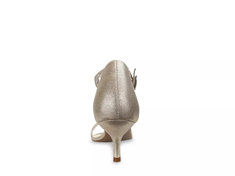 Isadora Sandal