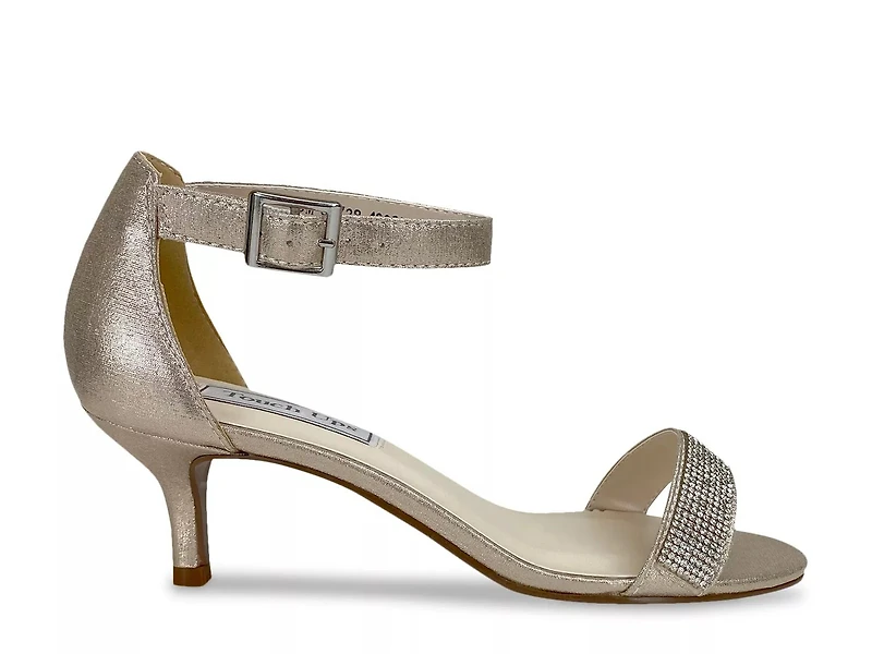 Isadora Sandal