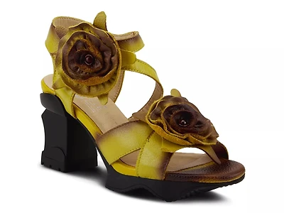 Shelly Platform Sandal