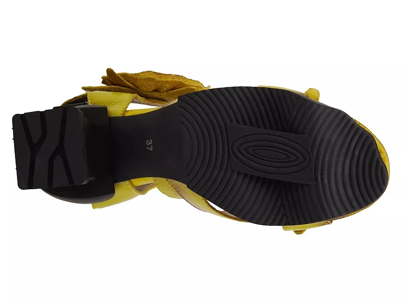 Shelly Platform Sandal