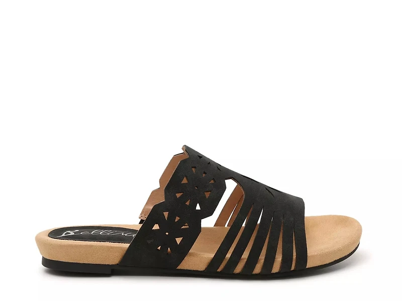 Nikole Sandal