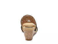 Pretty Wedge Sandal