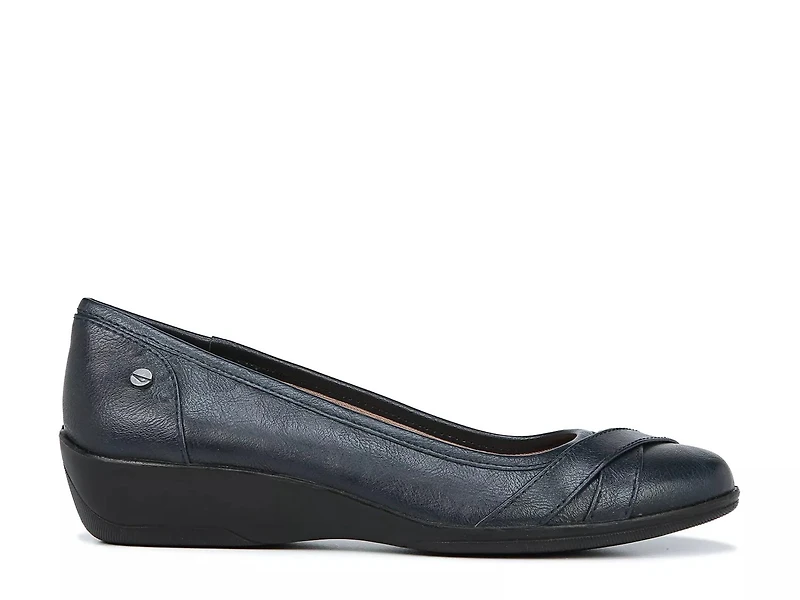 I-Loyal Wedge Slip-On