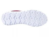 TravelActiv Walking Shoe