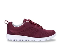 TravelActiv Walking Shoe