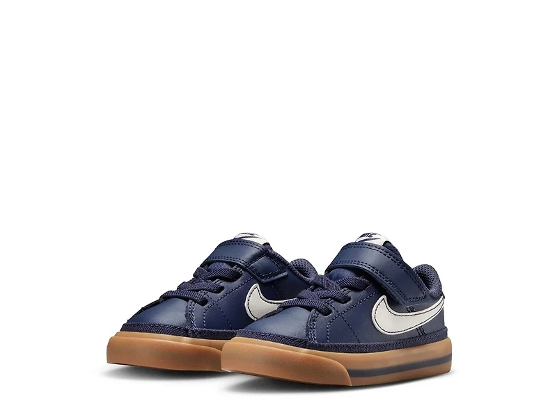Court Legacy Sneaker