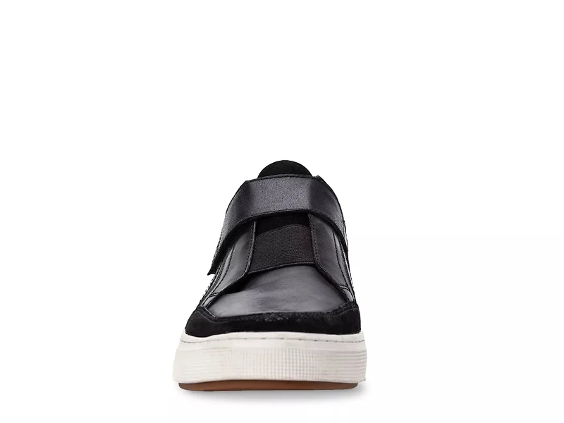 Kade Sneaker