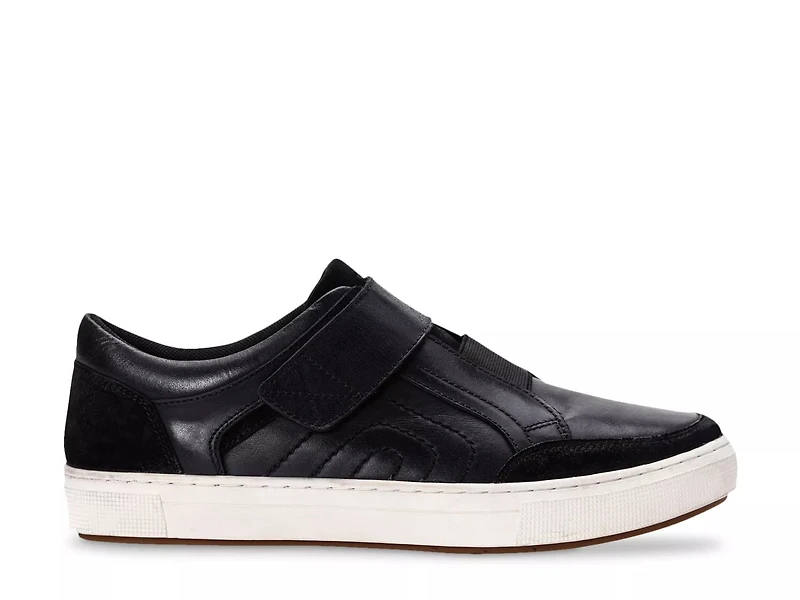 Kade Sneaker