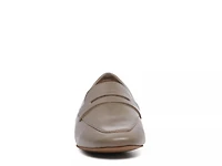 Liliana Loafer